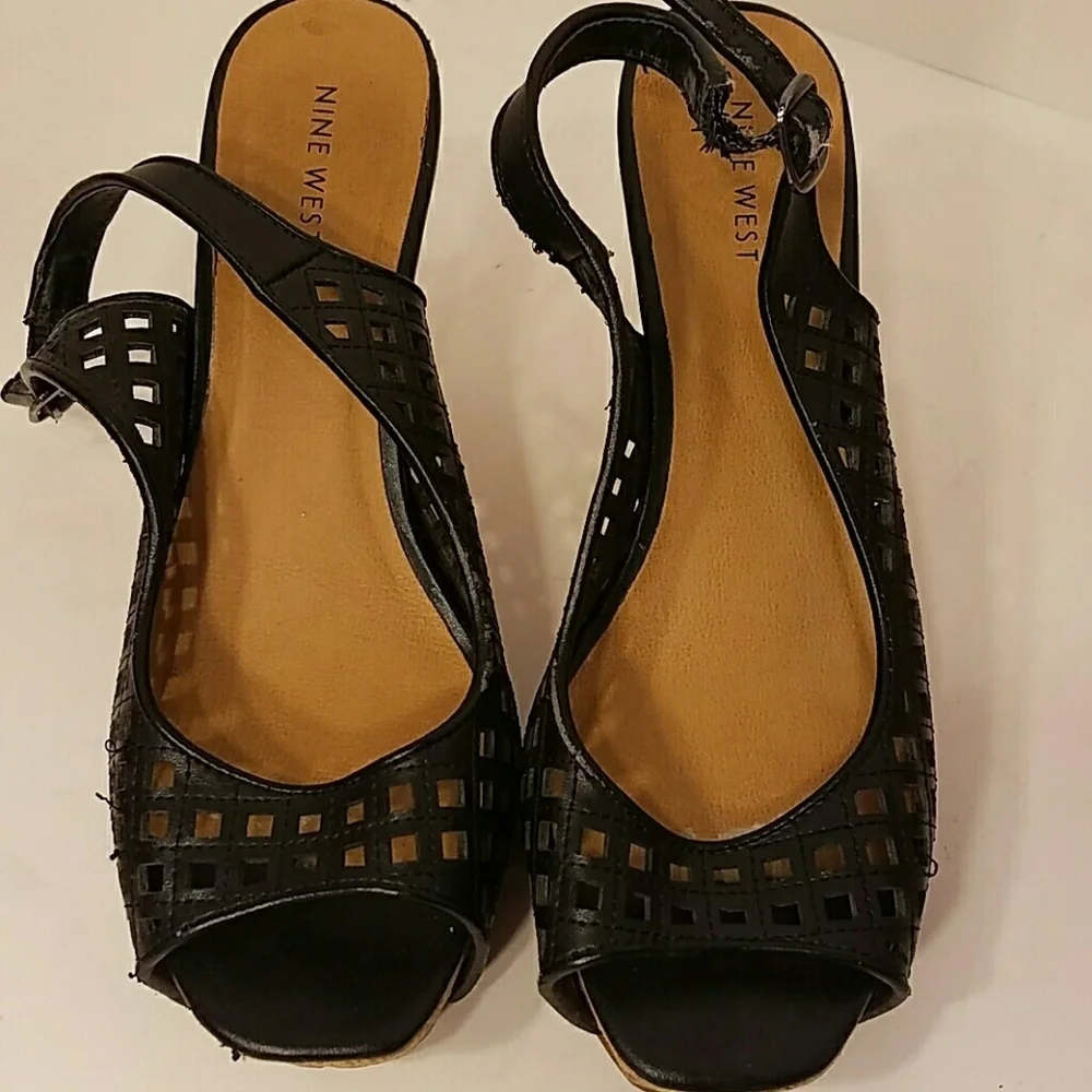 Nine West strappy wedges size 7 1/2